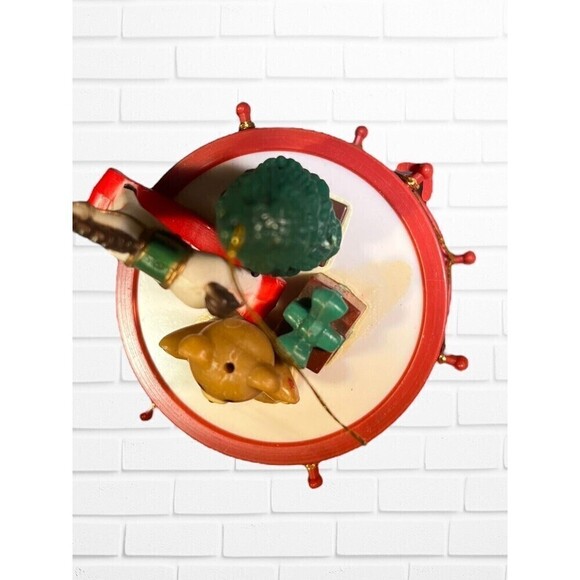 Vintage Christmas Around The World Toy Drum Ornaments Set of Three - Picture 12 of 14